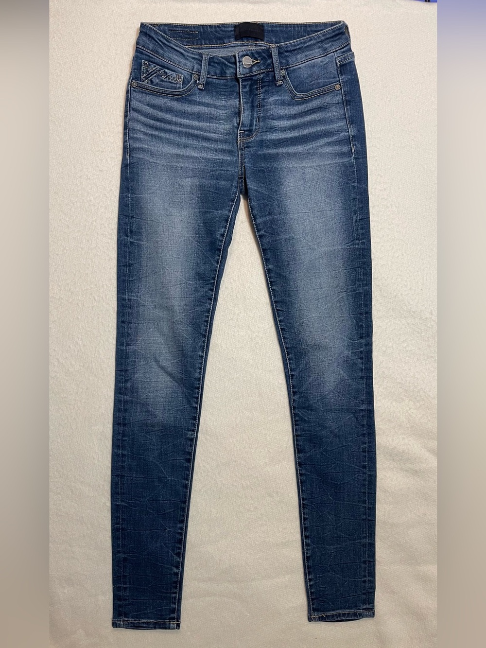 Buckle Women's Dark Blue Skinny Jeans